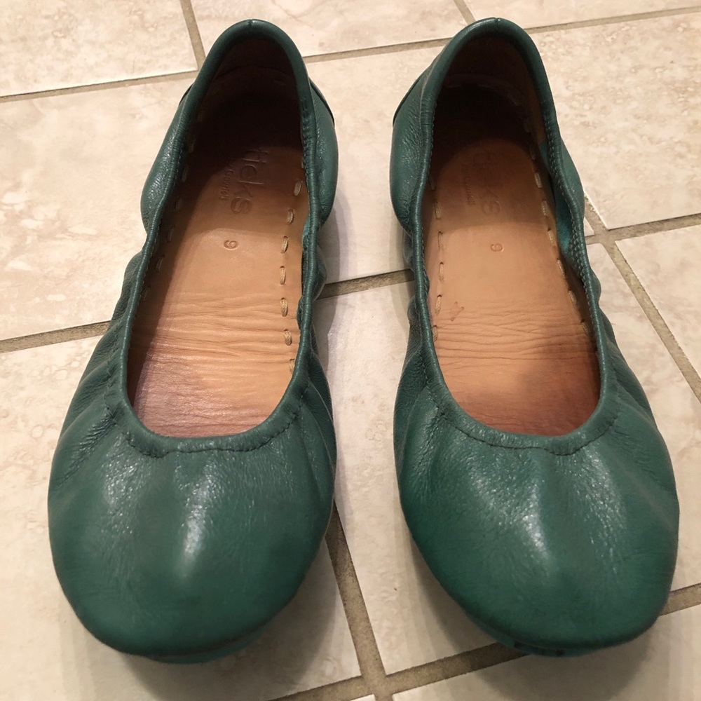 Pacific Green Tieks 9
